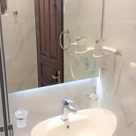 Amaryllis Luxury 4*