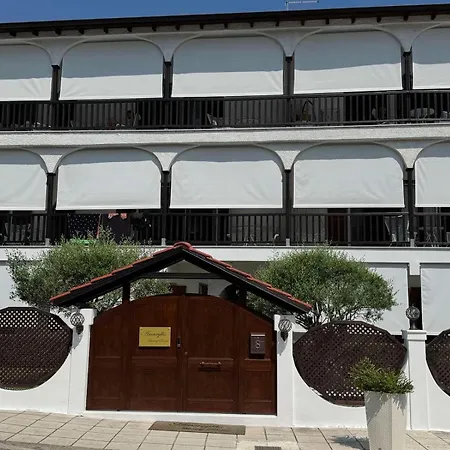 Guest house Amaryllis Luxury