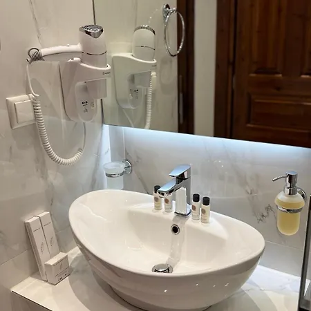 ゲストハウス Amaryllis Luxury