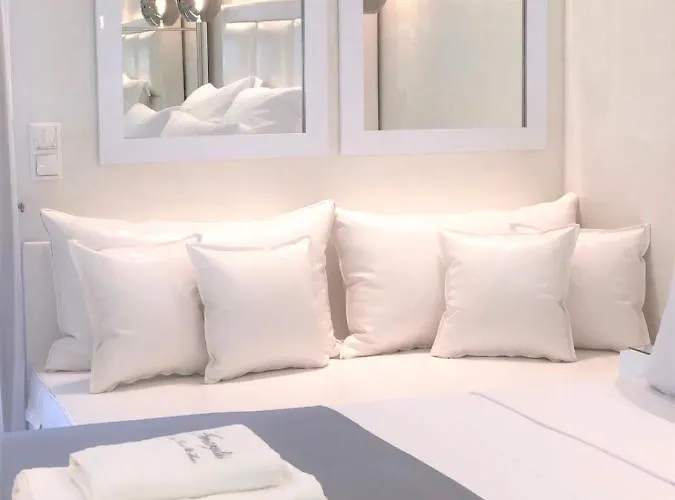 בית הארחה Amaryllis Luxury 4*